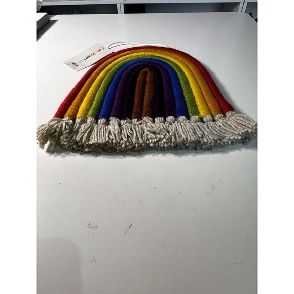 Macrame Rainbow - Picture 3 of 5